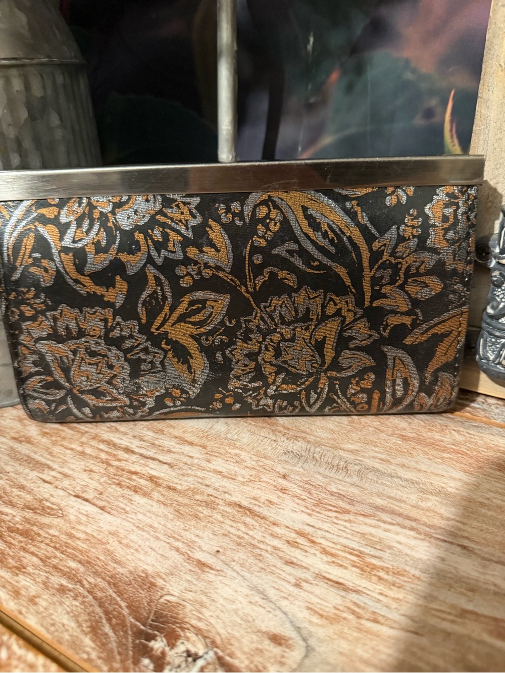 Patricia Nash Wallet - Picture 3 of 8